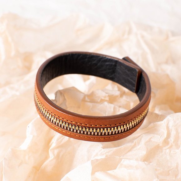 WANT LES ESSENTIELS DE LA VIE BROWN BRACELET | WOMENS - Picture 3 of 4